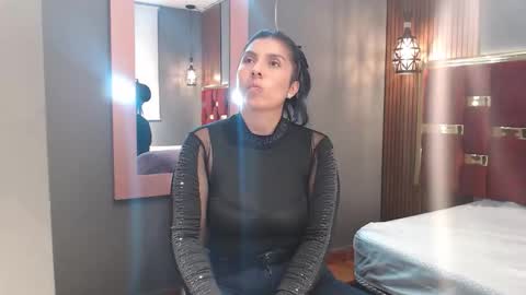 Snapshot of hellen_mark chatting on May 2026 11:07:01 AM Hellen. online show from May 2026 11:07:01 AM
