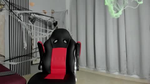 hellen_rice online show from October 2025 10:59:02 AM