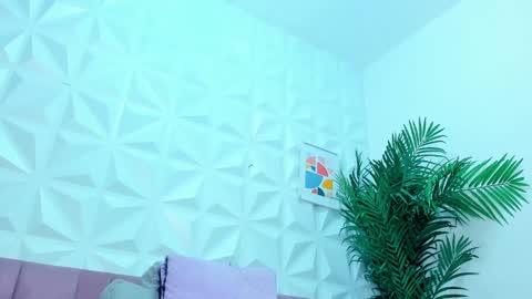 Snapshot of hellen_sky_ chatting on January 2025 07:04:01 PM hellen online show from January 2025 07:04:01 PM