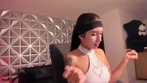 Hellen online show from September 2025 12:16:02 PM