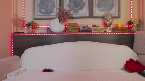    online show from February 2025 10:15:02 AM