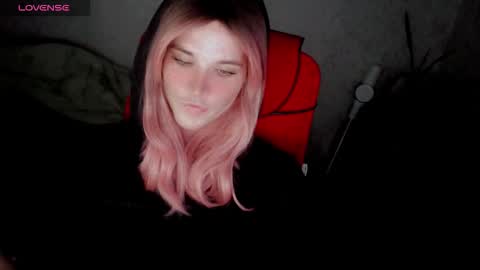 Snapshot of hellenspellman chatting on September 2025 04:52:02 PM Helen Spellman online show from September 2025 04:52:02 PM