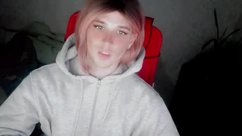 Snapshot of hellenspellman chatting on September 2025 04:54:01 PM Helen Spellman online show from September 2025 04:54:01 PM