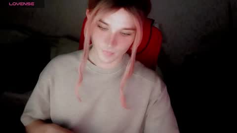 Snapshot of hellenspellman chatting on September 2025 04:01:02 PM Helen Spellman online show from September 2025 04:01:02 PM