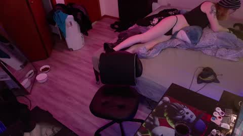 Hayley online show from April 2026 01:16:01 AM