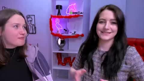 Helli online show from March 2025 01:15:02 PM