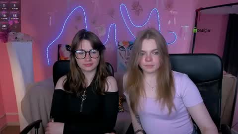 Helli online show from May 2026 07:41:02 PM