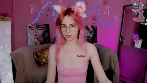Helli online show from July 2026 07:16:01 PM