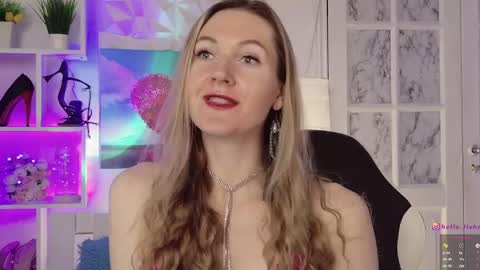 Alisia  Monday to Friday from 10 am to 4 pm GMT 2 online show from January 2025 08:04:02 AM