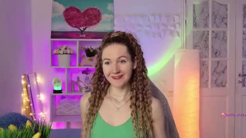 Alisia  Monday to Friday from 10 am to 4 pm GMT 2 online show from February 2025 08:05:02 AM