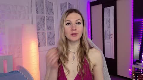 Alisia  Monday to Friday from 10 am to 4 pm GMT 2 online show from March 2025 08:08:01 AM