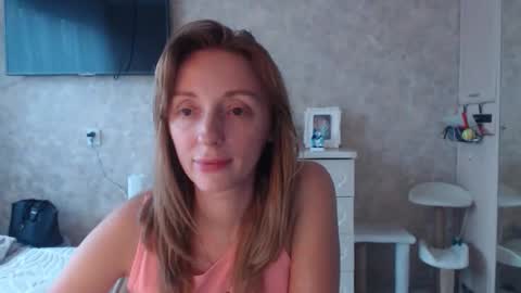 Snapshot of hellokittykaty chatting on October 2025 05:58:02 AM Victory online show from October 2025 05:58:02 AM