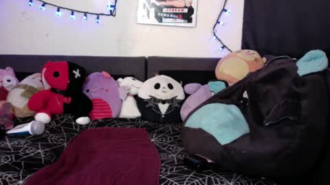 hellrazorbabexxx online show from December 2024 03:19:01 AM