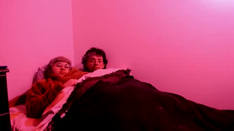 helokitkat online show from October 2025 03:52:02 AM