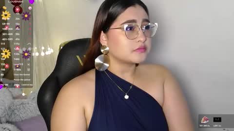 Snapshot of heluejamil chatting on November 2025 08:51:01 PM Zahira online show from November 2025 08:51:01 PM