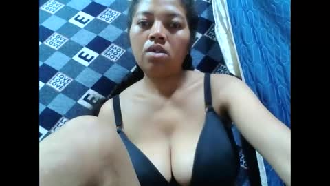 henitsaldy online show from September 2025 03:30:02 AM