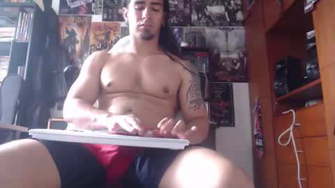 Snapshot of henry_barbarian_ chatting on January 2025 05:07:02 PM Henry Barbarian online show from January 2025 05:07:02 PM