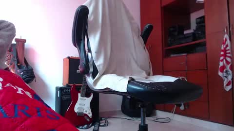 Snapshot of henry_barbarian_ chatting on March 2025 02:04:02 PM Henry Barbarian online show from March 2025 02:04:02 PM