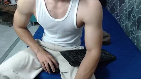 Snapshot of henry_gandy chatting on February 2025 12:37:01 PM HENRY GANDY online show from February 2025 12:37:01 PM