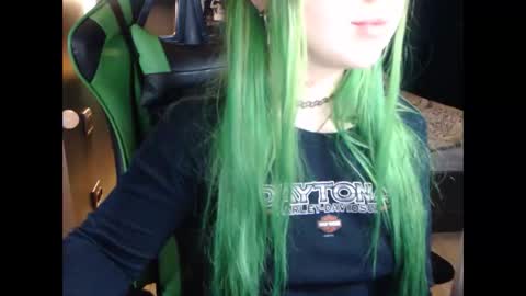 Hentaishiing online show from September 2025 11:44:02 AM