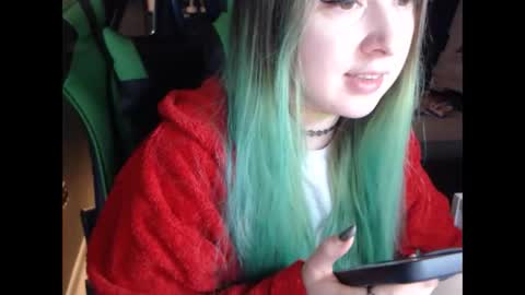 Hentaishiing online show from October 2025 06:19:02 PM