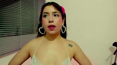 hera online show from April 2026 01:06:02 AM