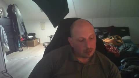 herejust4yoy online show from April 2026 05:03:01 PM