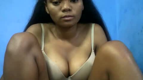 herisse01 online show from April 2026 08:03:01 PM