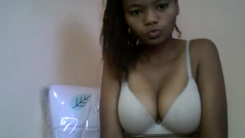 herisse01 online show from May 2026 07:25:01 AM
