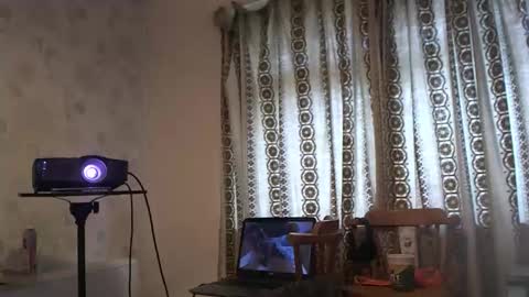 mature online show from October 2025 09:17:01 AM