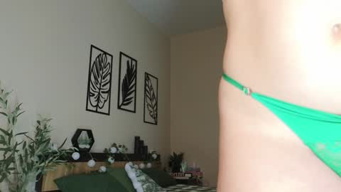 Snapshot of heroine_of_your_life chatting on December 2024 11:54:02 AM Maryana online show from December 2024 11:54:02 AM