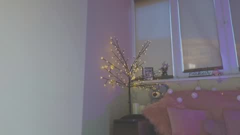 Snapshot of heroine_of_your_life chatting on January 2025 07:11:01 AM Maryana online show from January 2025 07:11:01 AM