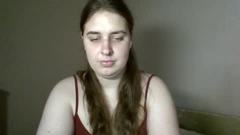 Snapshot of hess_luna_ chatting on September 2025 09:00:02 AM hess_luna_ online show from September 2025 09:00:02 AM