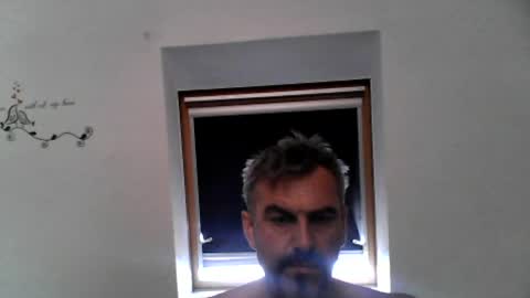Snapshot of hessenboy_ffm chatting on June 2026 07:02:01 AM hessenboy_ffm online show from June 2026 07:02:01 AM