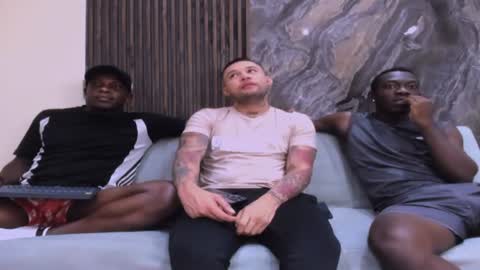 heteros men online show from October 2025 02:06:02 PM