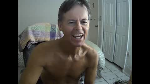 Snapshot of hewes1 chatting on October 2025 08:55:02 AM hewes1 online show from October 2025 08:55:02 AM