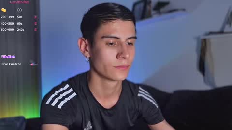 hey_cesard online show from February 2025 12:05:02 AM