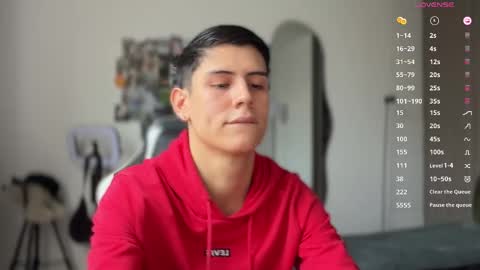 hey_cesard online show from October 2025 04:25:02 PM