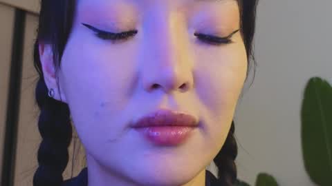 Audrey online show from December 2024 05:55:02 PM