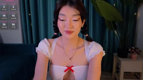 Audrey online show from January 2025 03:20:01 PM