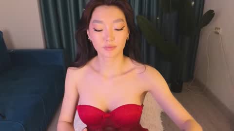 Audrey online show from February 2025 06:09:02 PM