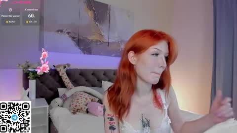 Snapshot of hey_lexy chatting on June 2026 09:25:01 AM Lexy GMT1 0200 am-0900am Mon Tue online show from June 2026 09:25:01 AM