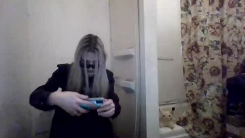 Snapshot of hey_mikky chatting on February 2025 08:48:01 AM hey_mikky online show from February 2025 08:48:01 AM