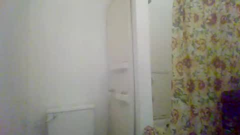 Snapshot of hey_mikky chatting on February 2025 02:45:01 AM hey_mikky online show from February 2025 02:45:01 AM