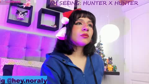 Snapshot of hey_noraly chatting on December 2024 02:50:01 PM Noraly online show from December 2024 02:50:01 PM