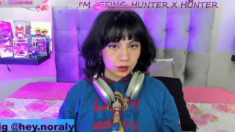 Snapshot of hey_noraly chatting on January 2025 01:47:01 PM Noraly online show from January 2025 01:47:01 PM