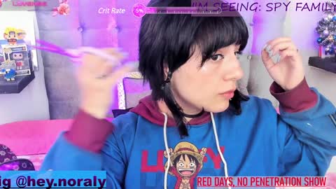 Snapshot of hey_noraly chatting on January 2025 04:48:02 PM Noraly online show from January 2025 04:48:02 PM