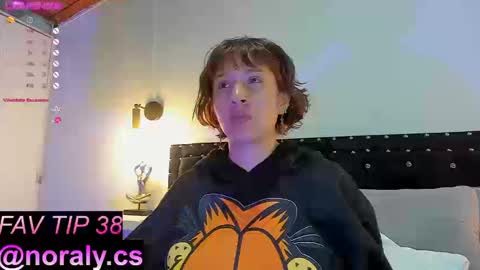 Snapshot of hey_noraly chatting on September 2025 04:45:02 AM Noraly online show from September 2025 04:45:02 AM