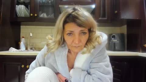 Snapshot of heyheygrey chatting on January 2025 12:49:01 PM Heyheygrey online show from January 2025 12:49:01 PM