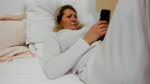 Snapshot of heyheygrey chatting on January 2025 12:52:02 AM Heyheygrey online show from January 2025 12:52:02 AM